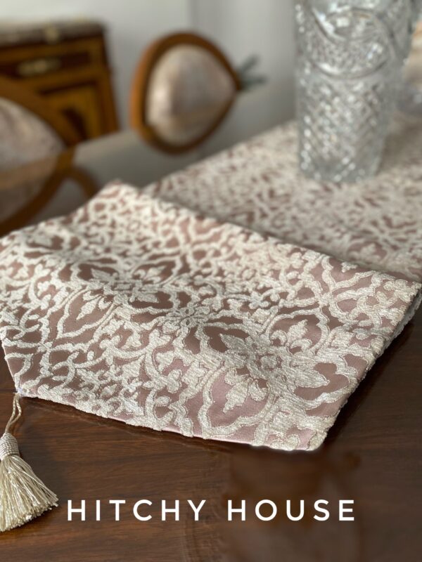 Cashmere Leaves Table-Runner - Image 2